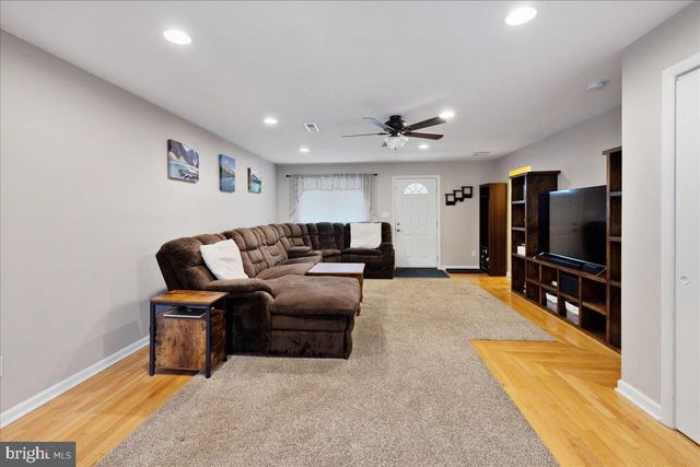 414 ACORN AVENUE, Telford, PA 18969