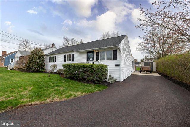 414 ACORN AVENUE, Telford, PA 18969