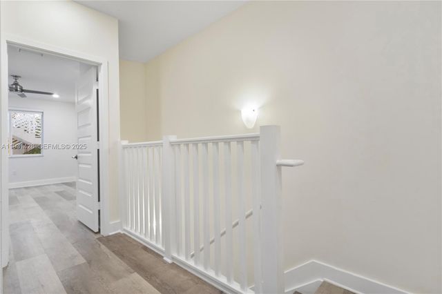 6425 NW 103rd Pl 101, Doral, FL 33178