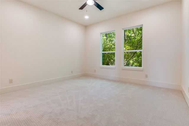 4207 Bonham Street, Dallas, TX 75229