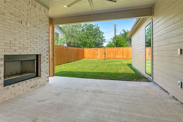 4207 Bonham Street, Dallas, TX 75229