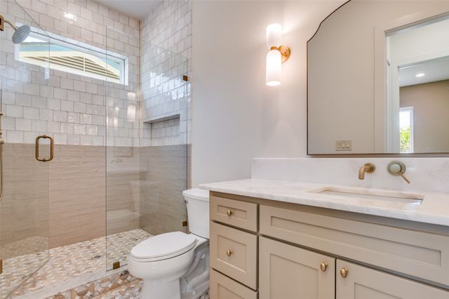 4207 Bonham Street, Dallas, TX 75229
