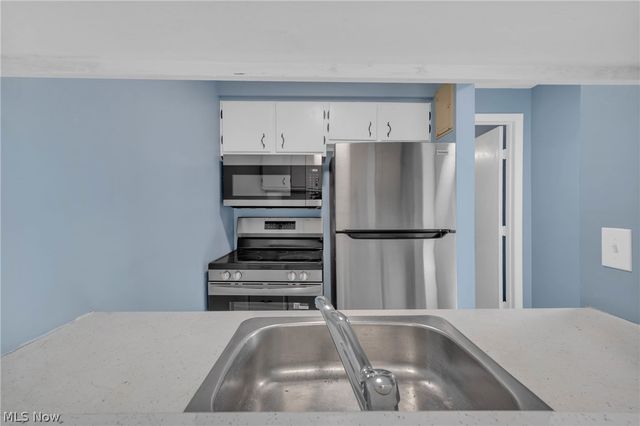 14567 Madison Avenue 707, Lakewood, OH 44107