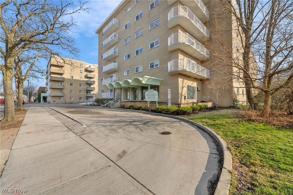 14567 Madison Avenue 707, Lakewood, OH 44107