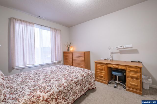 6351 NE Ramble St, Albany, OR 97321