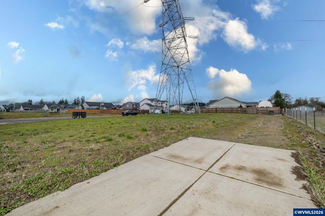 6351 NE Ramble St, Albany, OR 97321