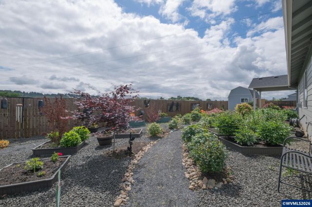 6351 NE Ramble St, Albany, OR 97321