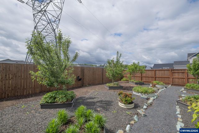 6351 NE Ramble St, Albany, OR 97321