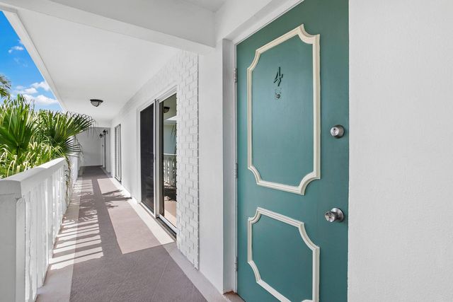 4201 S Ocean Boulevard J4, South Palm Beach, FL 33480