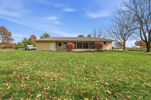 854 S Section Line Road, Delaware, OH 43015