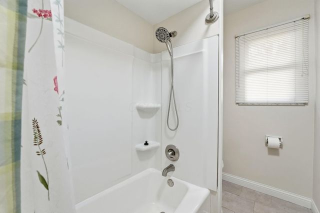 854 S Section Line Road, Delaware, OH 43015