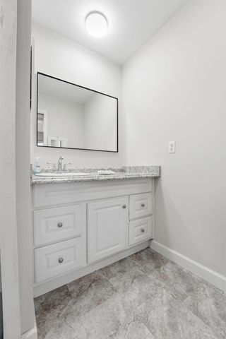 854 S Section Line Road, Delaware, OH 43015