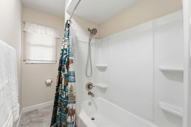 854 S Section Line Road, Delaware, OH 43015