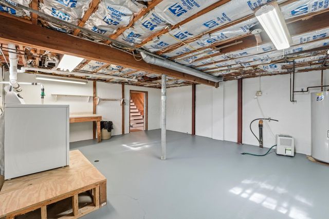 854 S Section Line Road, Delaware, OH 43015