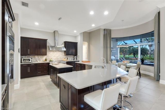 3828 Isla Del Sol WAY, Naples, FL 34114