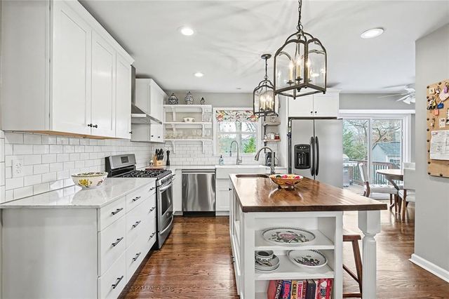 3690 Hickory SE Circle, Smyrna, GA 30080