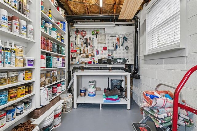 3690 Hickory SE Circle, Smyrna, GA 30080