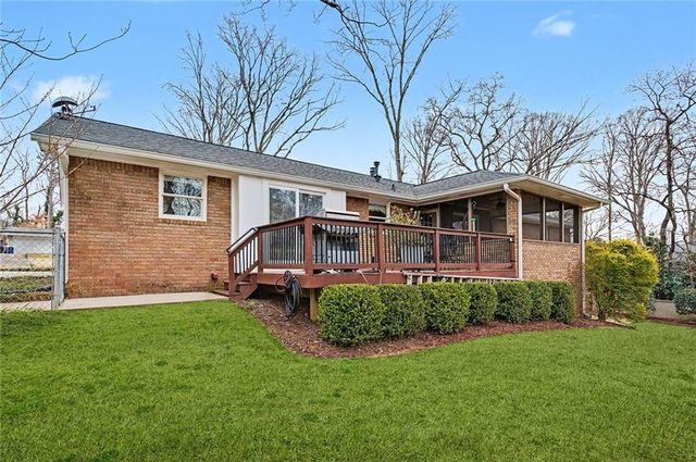 3690 Hickory SE Circle, Smyrna, GA 30080