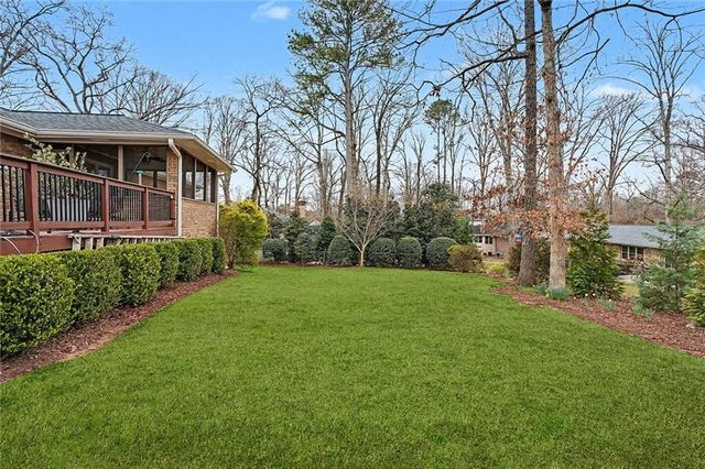 3690 Hickory SE Circle, Smyrna, GA 30080