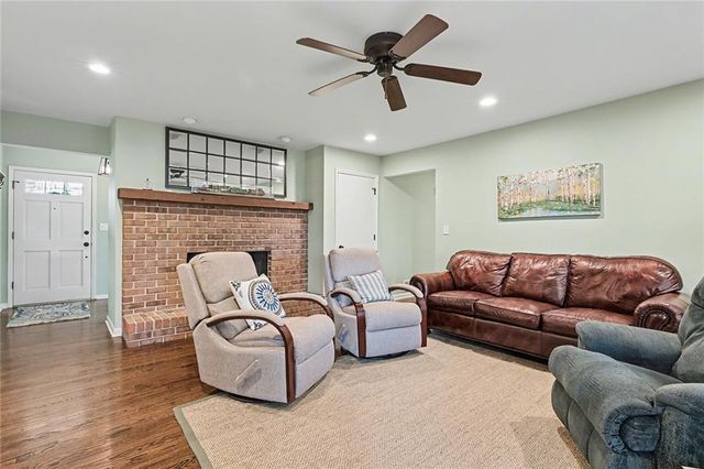 3690 Hickory SE Circle, Smyrna, GA 30080