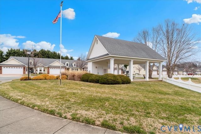 7752 Homeplace Ct, Mechanicsville, VA 23111