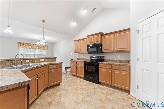 7752 Homeplace Ct, Mechanicsville, VA 23111