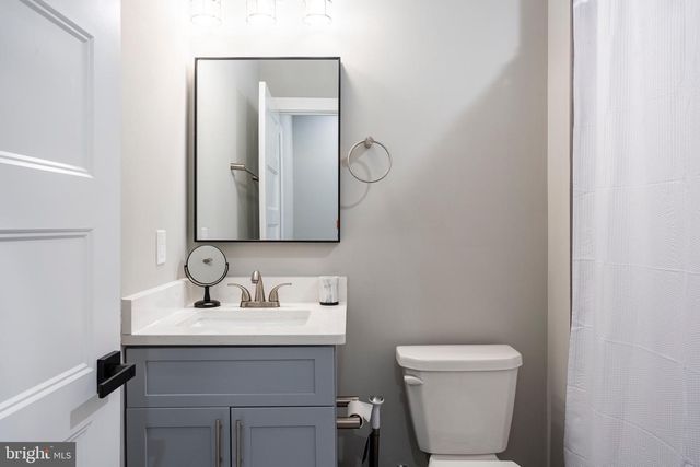 2242 N REESE ST, Philadelphia, PA 19133