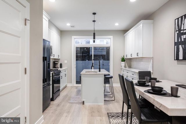 2242 N REESE ST, Philadelphia, PA 19133