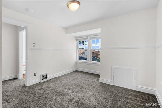4930 Nagel Avenue, St Louis, MO 63109