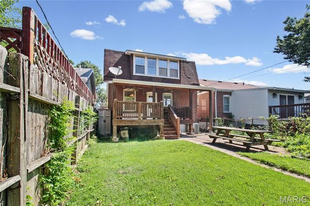 4930 Nagel Avenue, St Louis, MO 63109