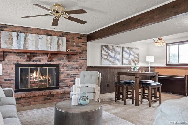 3606 Hi Lure Drive, Lake Orion, MI 48360