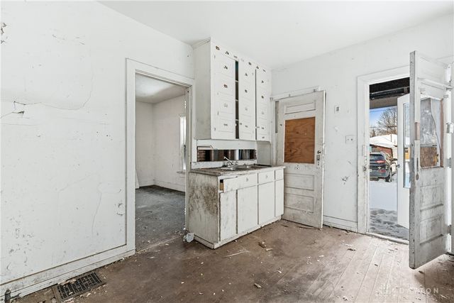 30 Brenner Avenue, Dayton, OH 45403