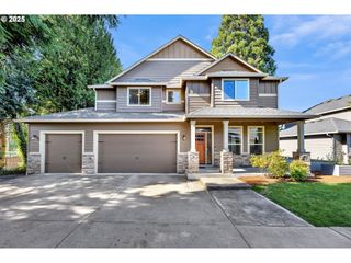 12510 Nw 34TH Ct, Vancouver, WA 98685