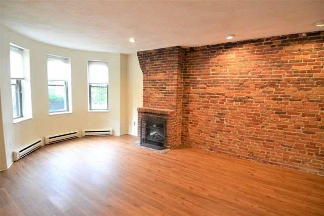 67 St. Germain 40-PE, Boston, MA 02115