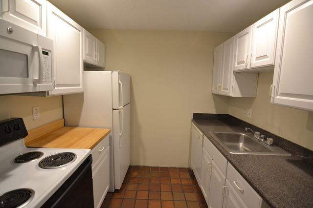 67 St. Germain 40-PE, Boston, MA 02115