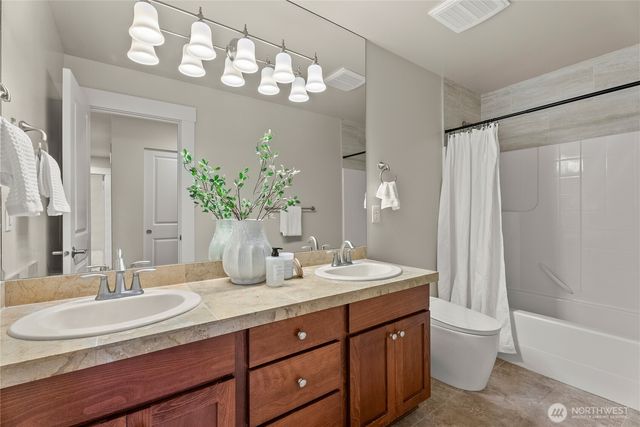 1980 208th Place Southeast, Sammamish, WA 98075