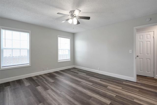 9 Becca Court A, Brookshire, TX 77423
