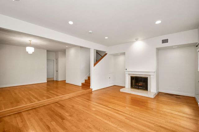 3025 Bissonnet Street, Houston, TX 77005
