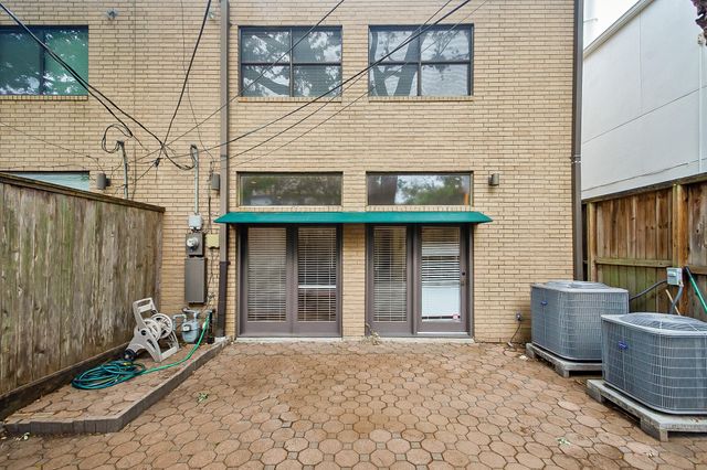3025 Bissonnet Street, Houston, TX 77005