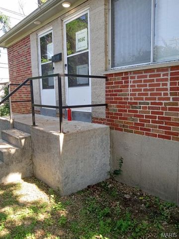 926 Eastgate Avenue, St Louis, MO 63130