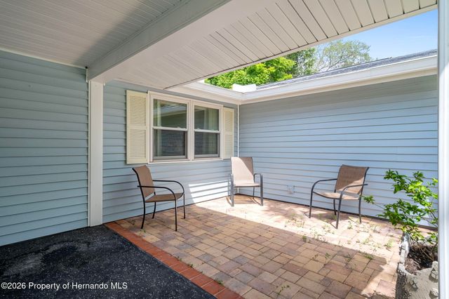 12514 Coffee Hill Row, Hudson, FL 34667