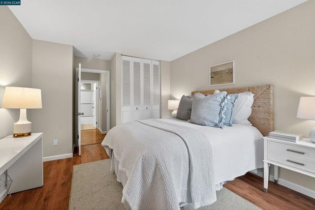 1241 Homestead 211, Walnut Creek, CA 94598