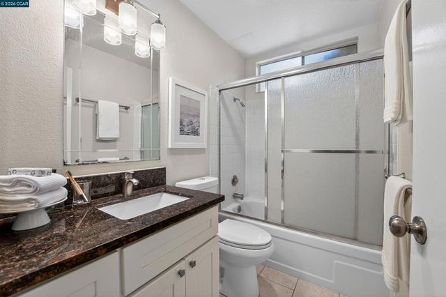 1241 Homestead 211, Walnut Creek, CA 94598