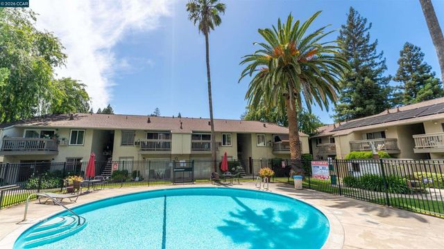 1241 Homestead 211, Walnut Creek, CA 94598