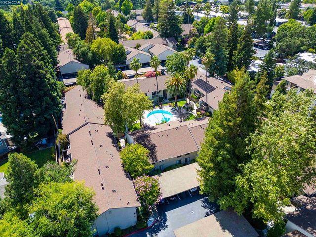 1241 Homestead 211, Walnut Creek, CA 94598