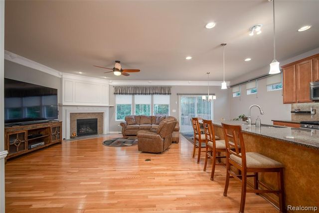292 Bryce Court, Howell, MI 48843