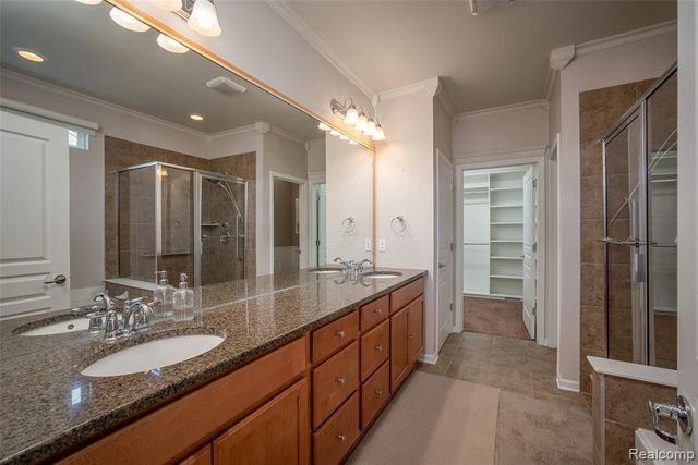 292 Bryce Court, Howell, MI 48843