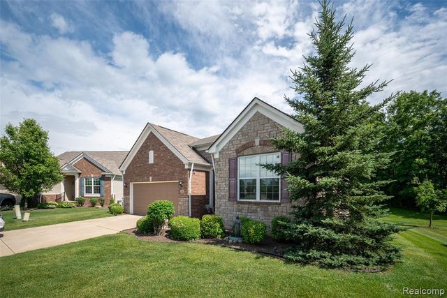 292 Bryce Court, Howell, MI 48843