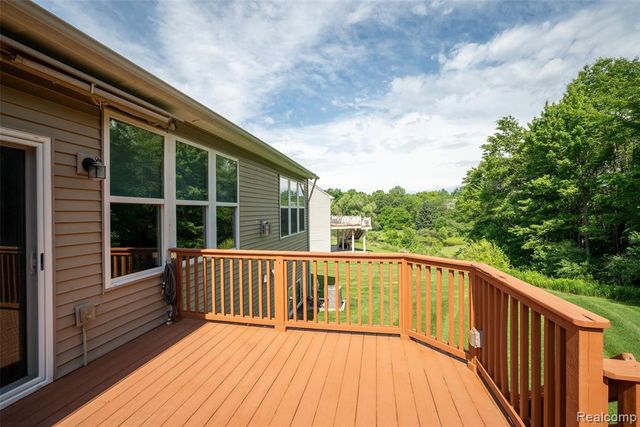 292 Bryce Court, Howell, MI 48843