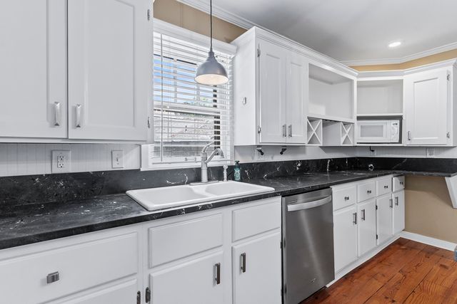 1723 S Jefferson Avenue, Springfield, MO 65807